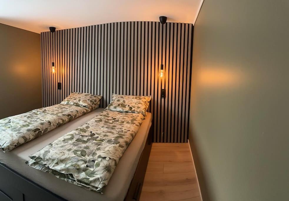 Familievennlig Apartment Tvedestrand Εξωτερικό φωτογραφία